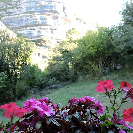 La Hirriria. 샬레 San Roque de Ríomiera
